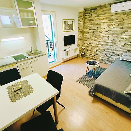 Iron Gates Apartments سبليت المظهر الخارجي الصورة