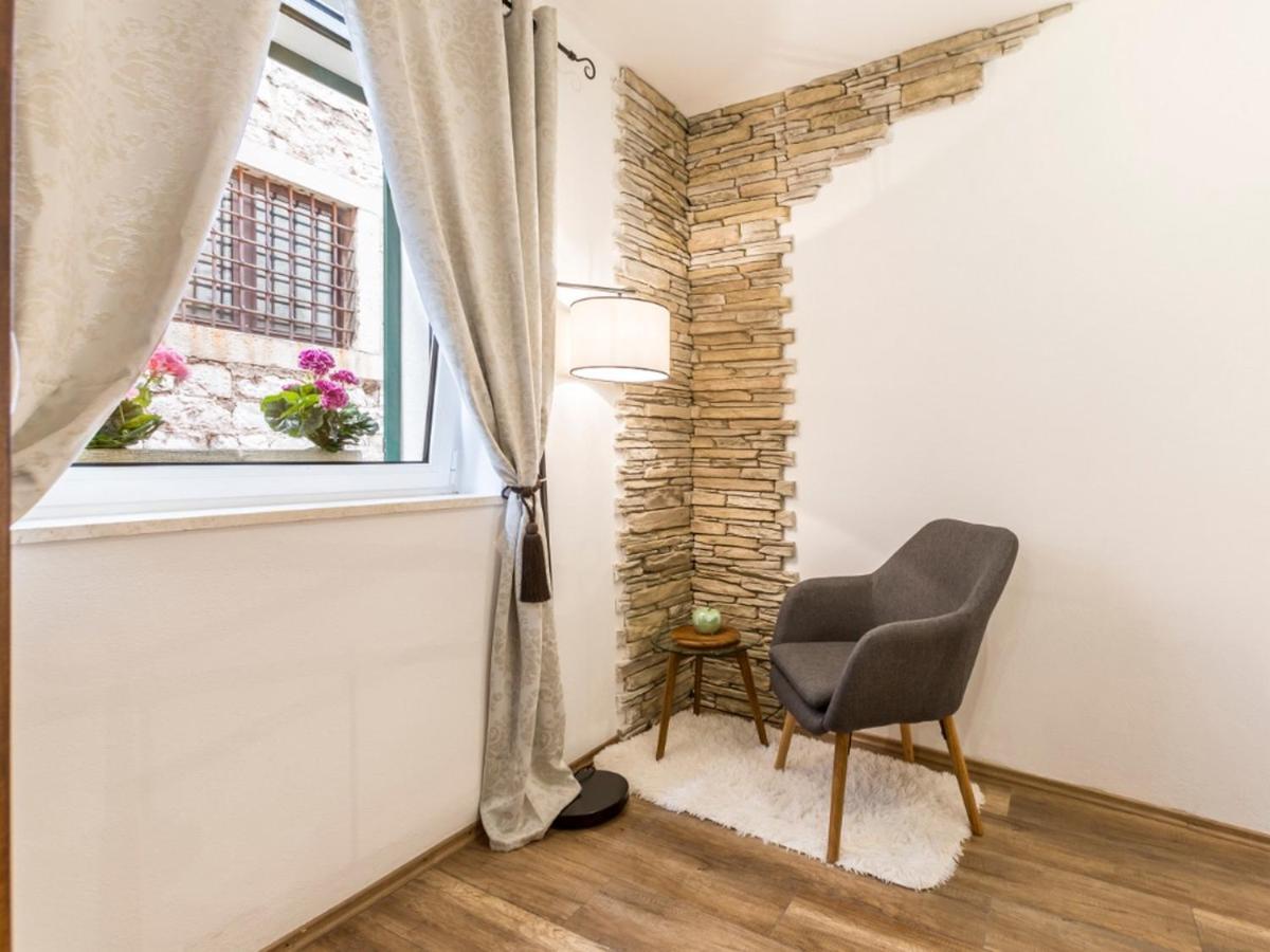 Iron Gates Apartments سبليت المظهر الخارجي الصورة