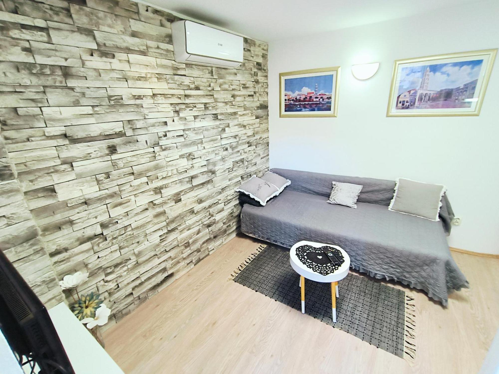 Iron Gates Apartments سبليت المظهر الخارجي الصورة