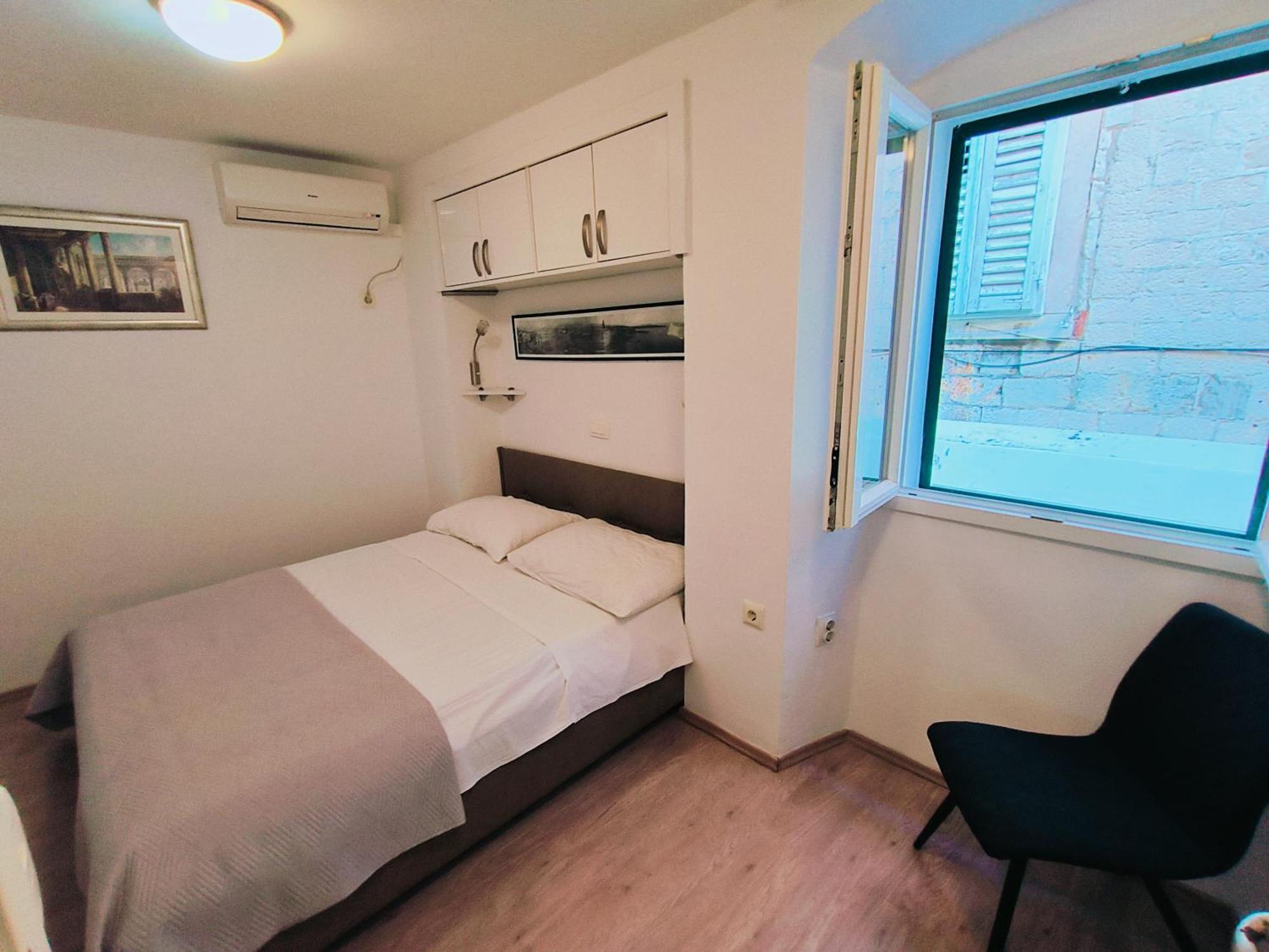 Iron Gates Apartments سبليت المظهر الخارجي الصورة