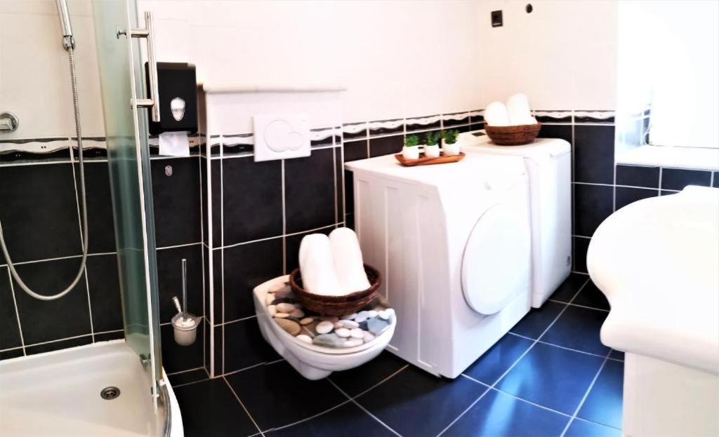 Iron Gates Apartments سبليت المظهر الخارجي الصورة