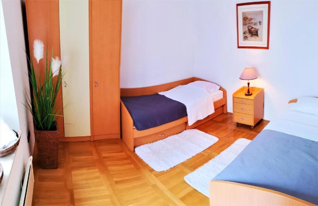 Iron Gates Apartments سبليت المظهر الخارجي الصورة